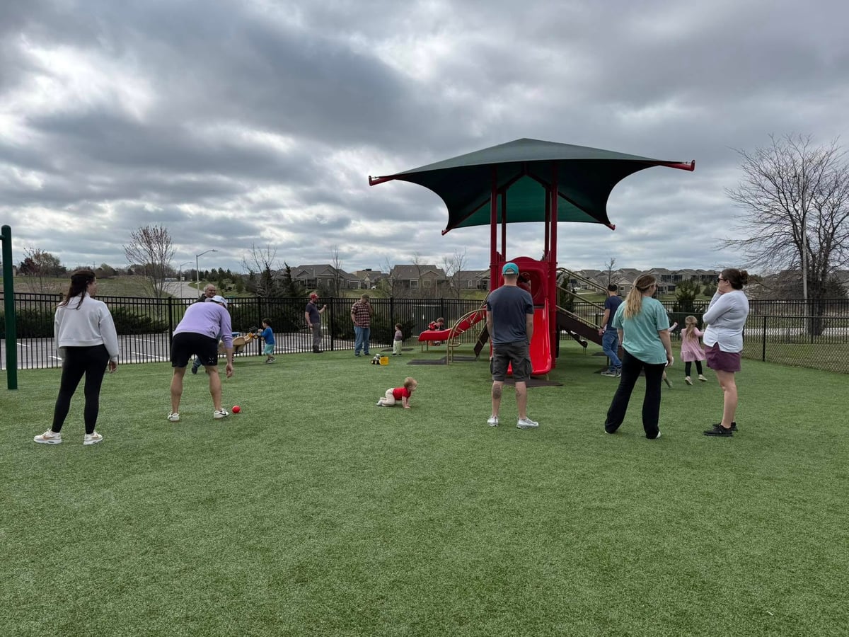 children playing with parents at olathe, kansas
