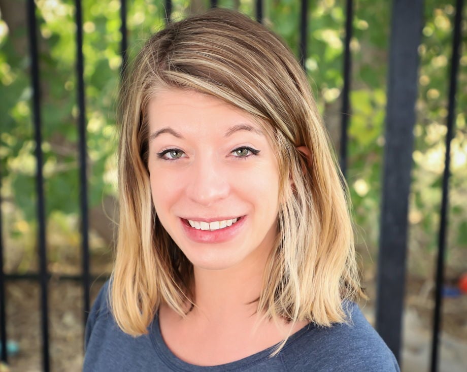 Ms. Lindsay Endicott