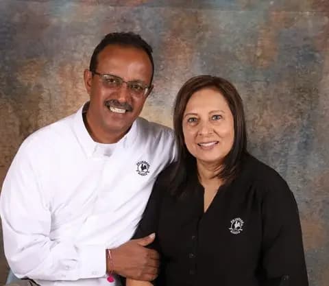 Franchise Owners Manoj and Seema Naik