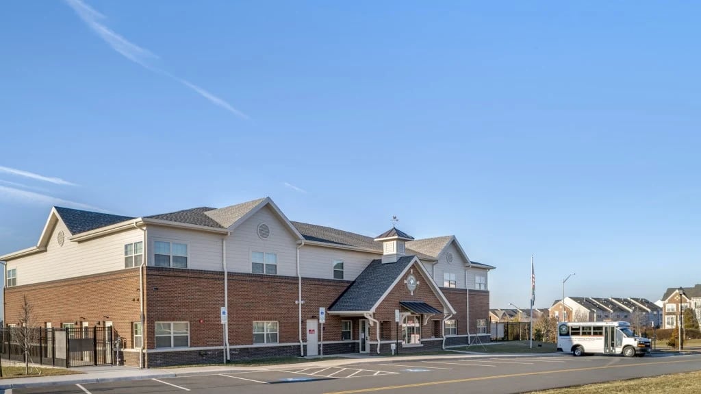 exterior of leesburg at potomac station