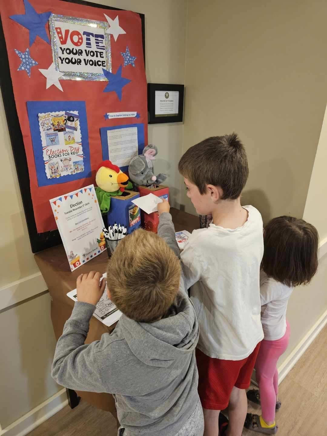 Primrose students learning about voting